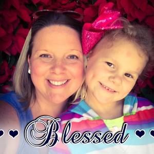 Meet your Posher, Desiree